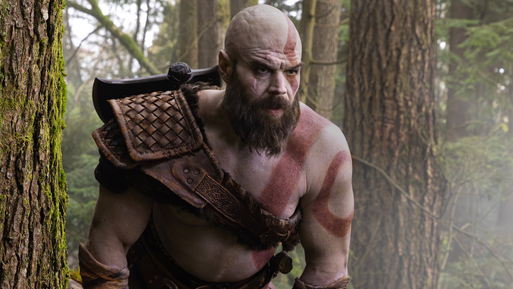 Кратос залишився без обличчя: серіал God of War шукає нового актора після травми Раяна Герста — і перезнімає чотири серії